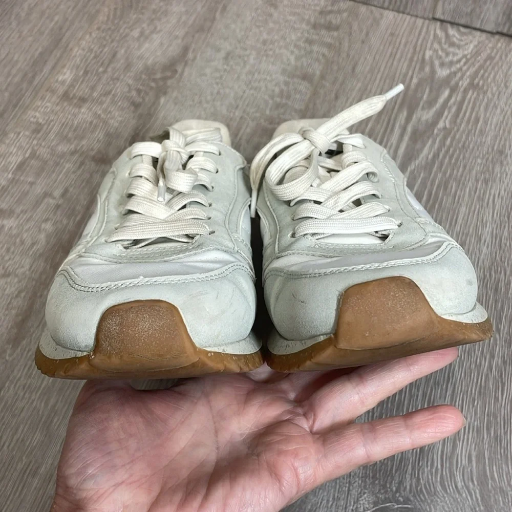 Steve Madden steve madden